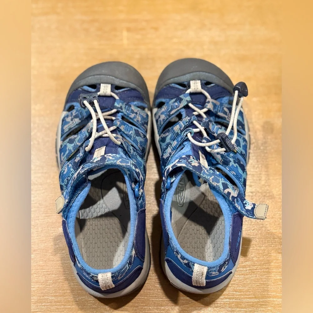 Keen Newport H2 Kids Water Shoes Quick Dry Hook‎ & Loop Camo/Bright Cobalt Sz 4